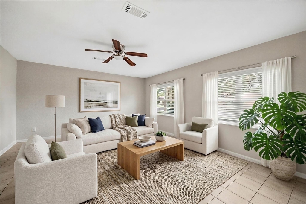 626 Sulphur Street - Photo 1