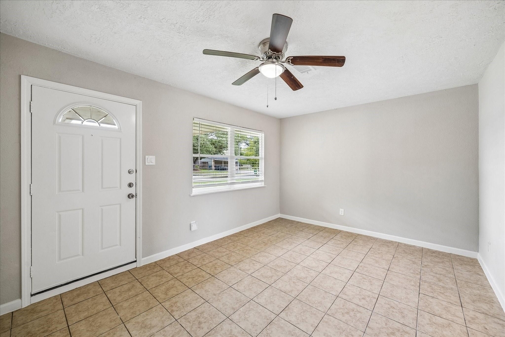 626 Sulphur Street - Photo 7