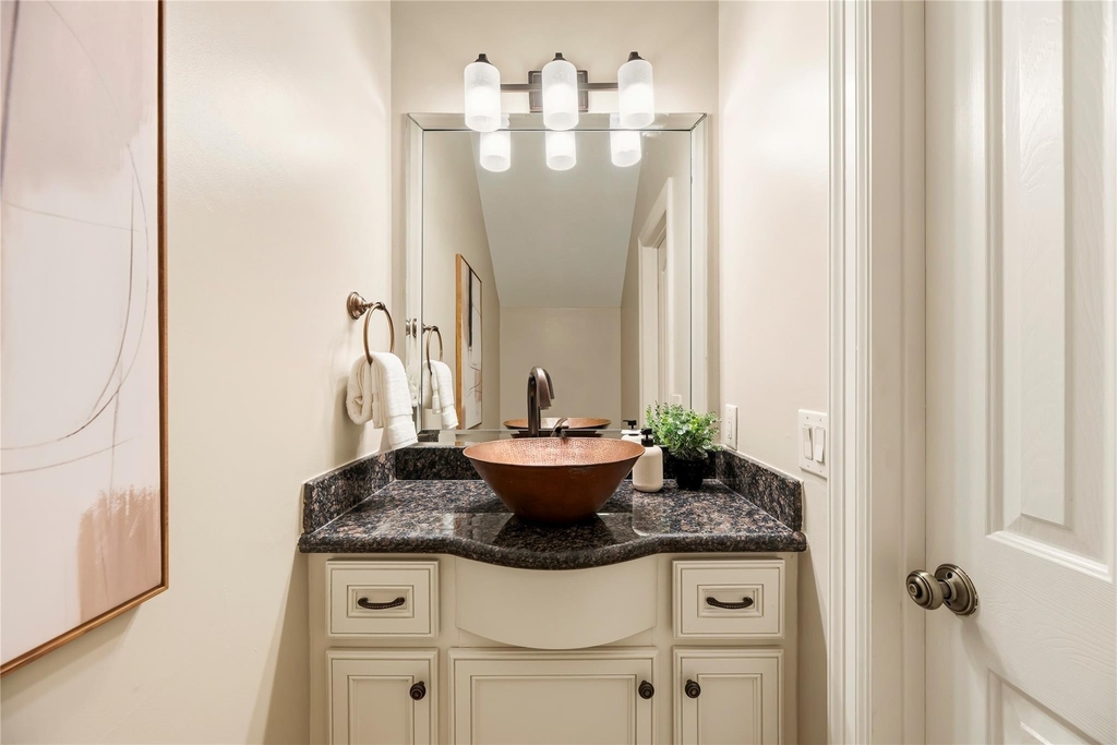 5728 Petty Street - Photo 15