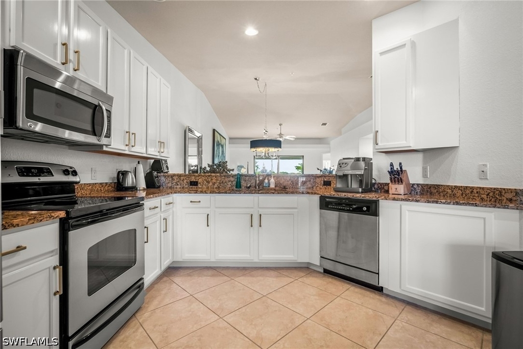 10020 Siesta Bay Drive - Photo 7