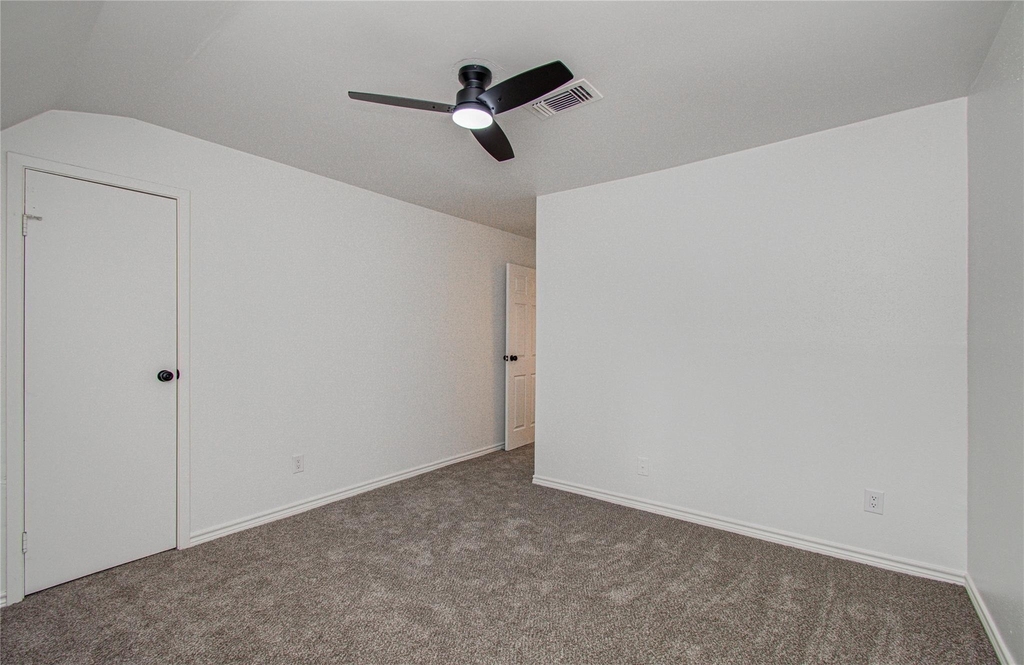 15309 Kingfield Drive - Photo 32