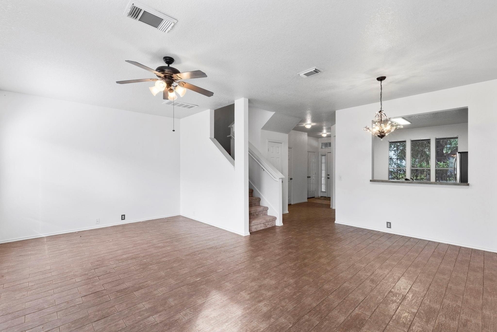 23815 Pebworth Place - Photo 2