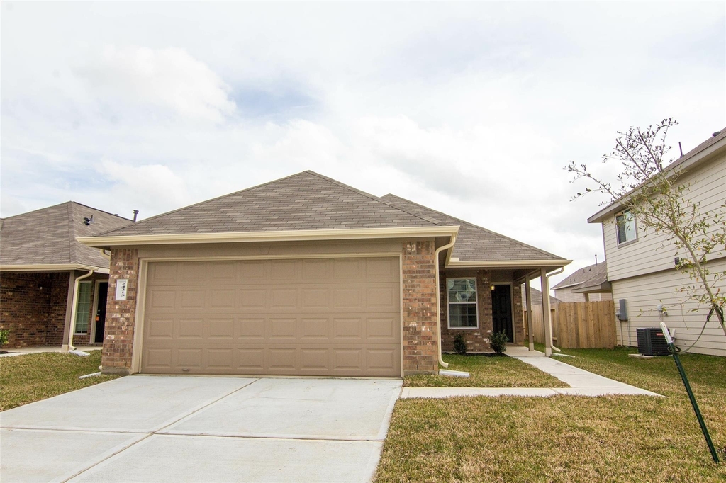 24215 Taranto Creek Court - Photo 0