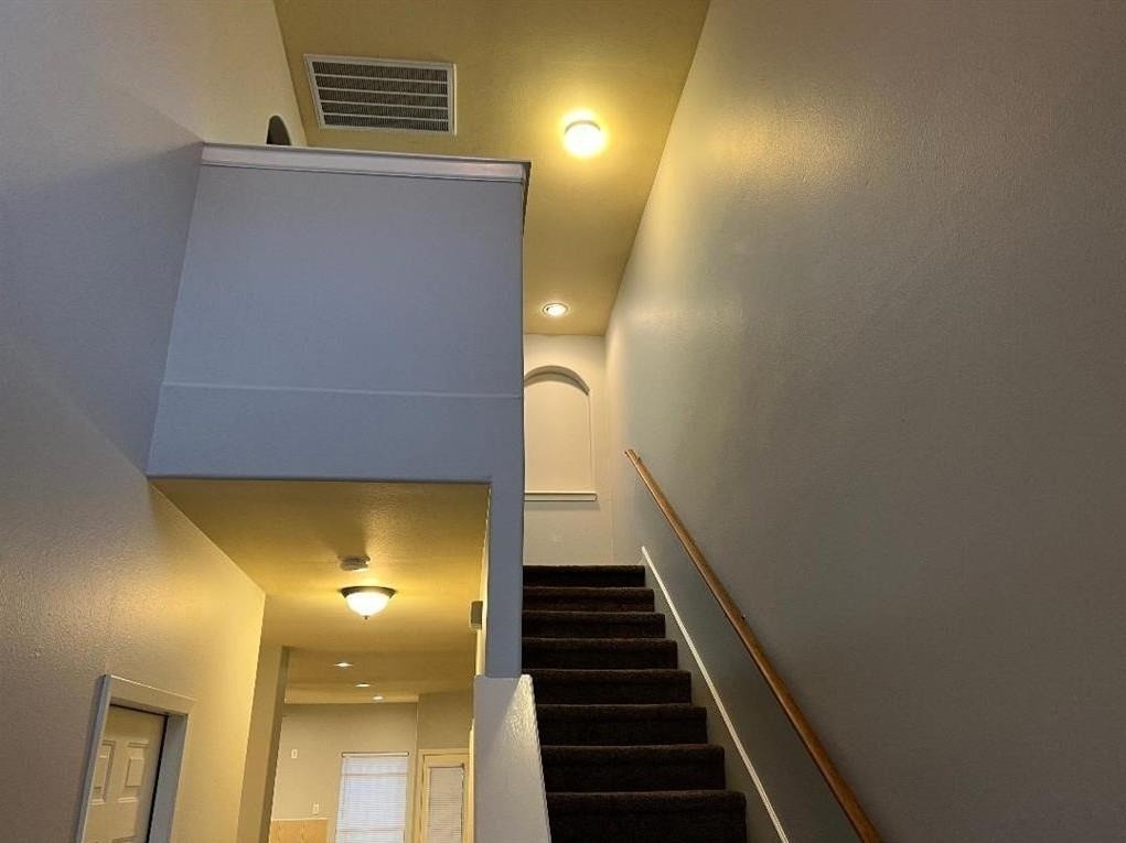 7915 Sealey Street - Photo 6