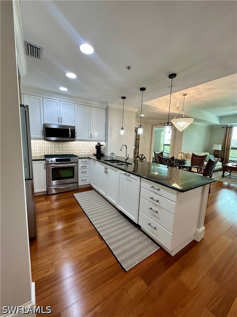 9115 Strada Place - Photo 1