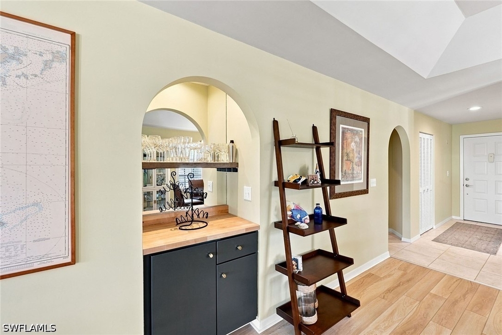 605 Augusta Boulevard - Photo 9