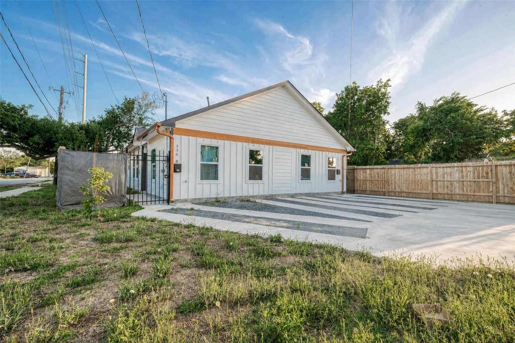 336 De Haven Street - Photo 4