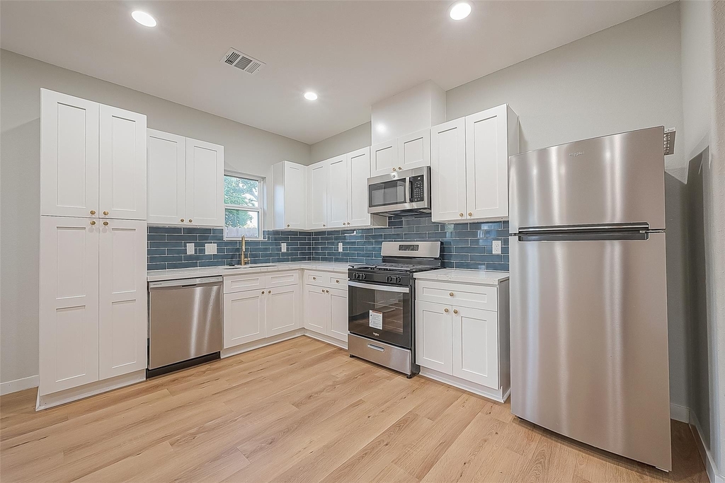 336 De Haven Street - Photo 8