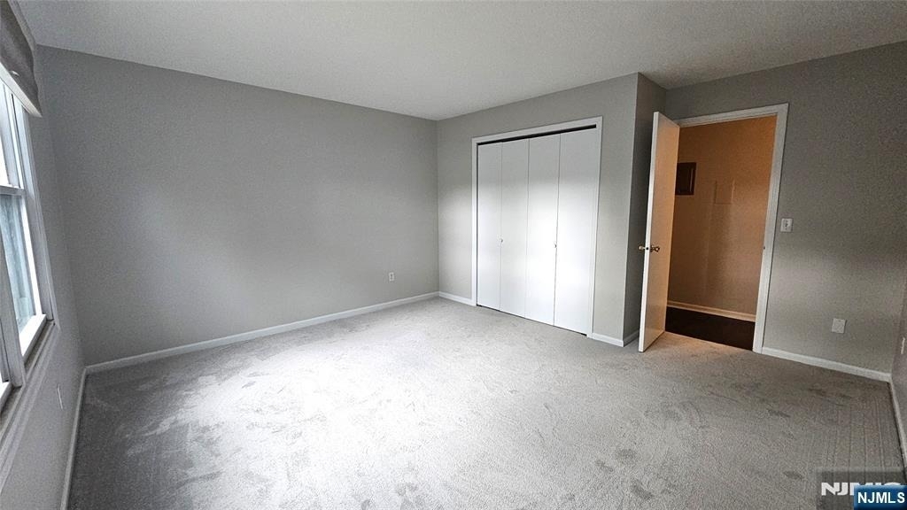 105 Newark Pompton - Photo 5