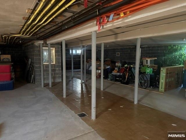 718-720 Stuyvesant - Photo 12