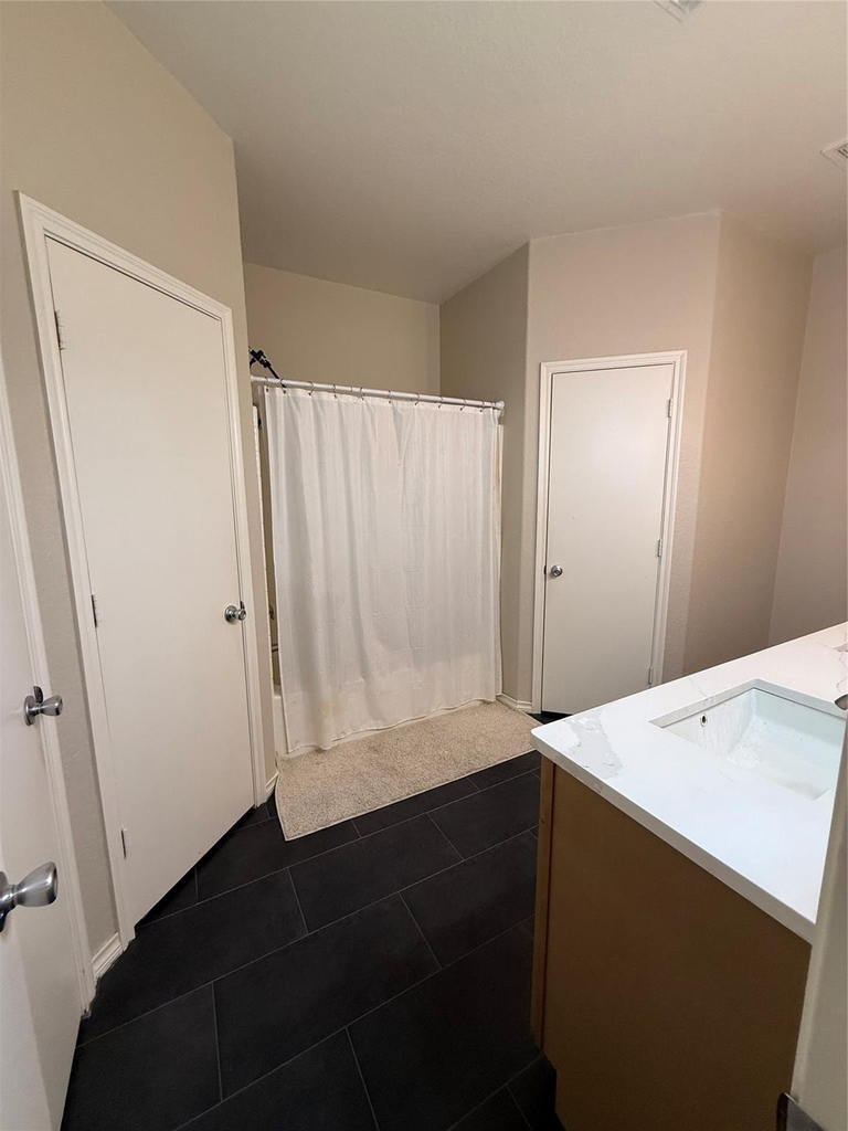 220 W 1st Street - Photo 6