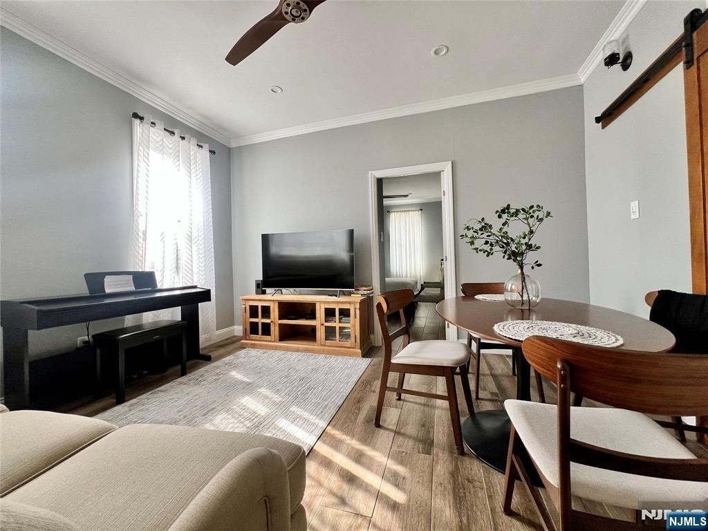 7812 Hudson - Photo 11