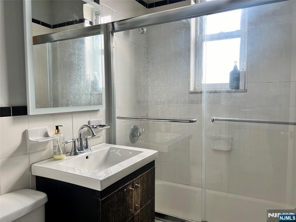7812 Hudson - Photo 13