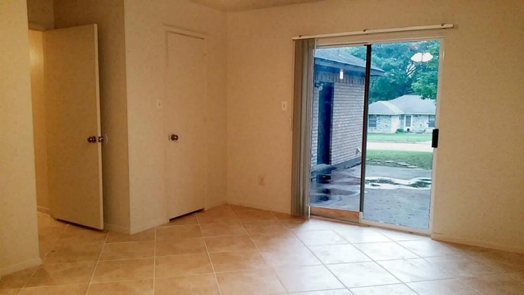 240 N Forest Drive - Photo 22