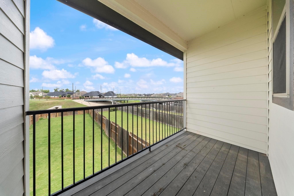 1615 Rustling Creek Drive - Photo 24