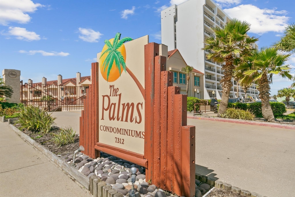 7312 Seawall Boulevard - Photo 2