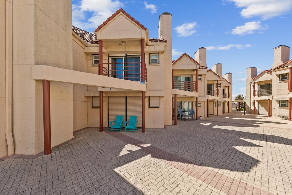 7312 Seawall Boulevard - Photo 24