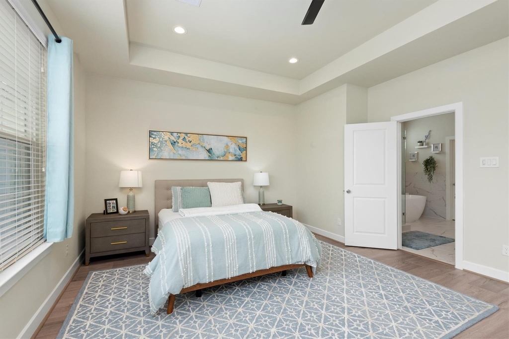 2124 Francis Street - Photo 11