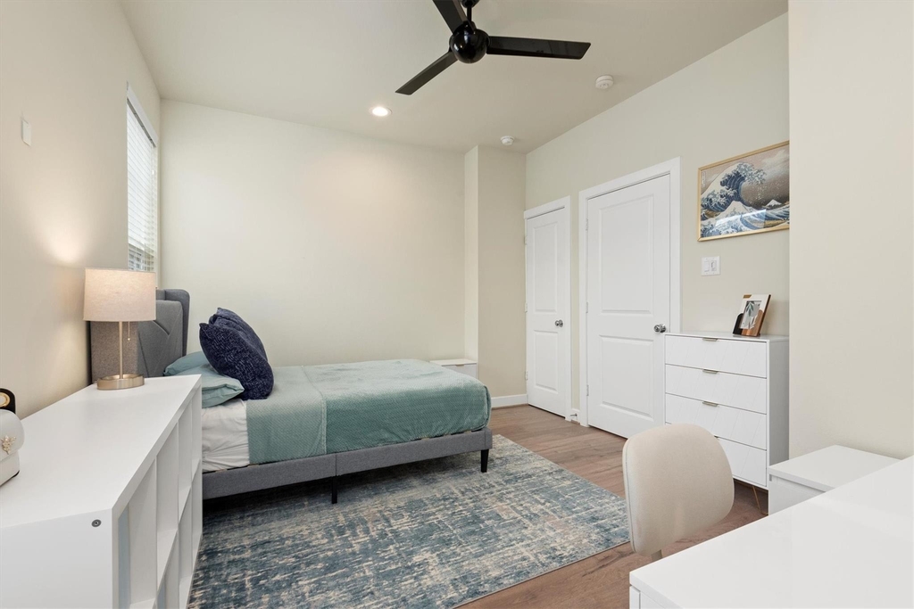 2124 Francis Street - Photo 16