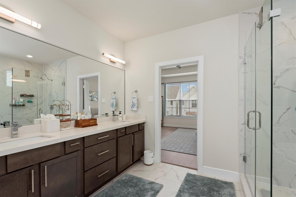 2124 Francis Street - Photo 14