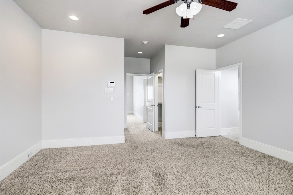 1224 Delano Street - Photo 11