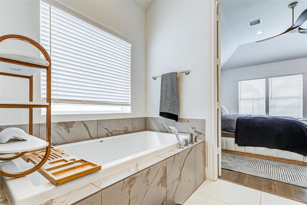2722 Dolce Oaks Drive - Photo 4