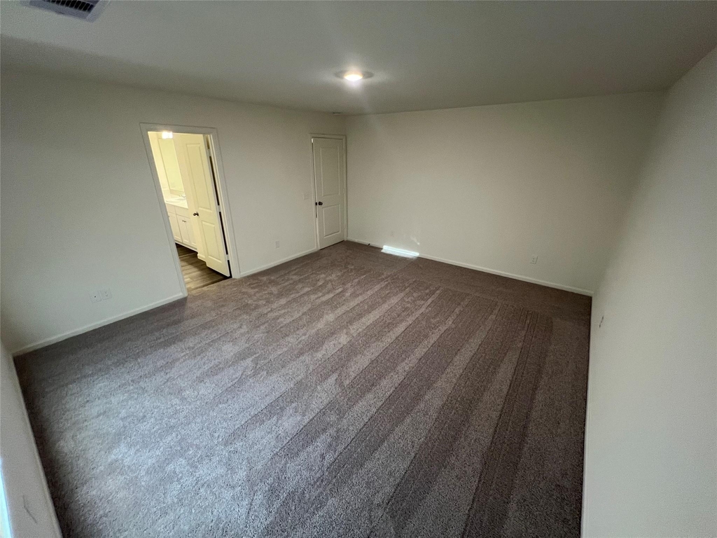 3022 Spindletree Lane - Photo 8