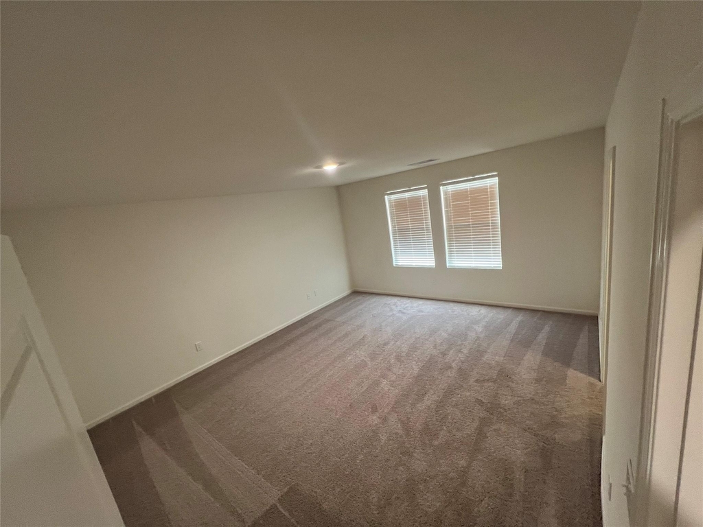 3022 Spindletree Lane - Photo 7