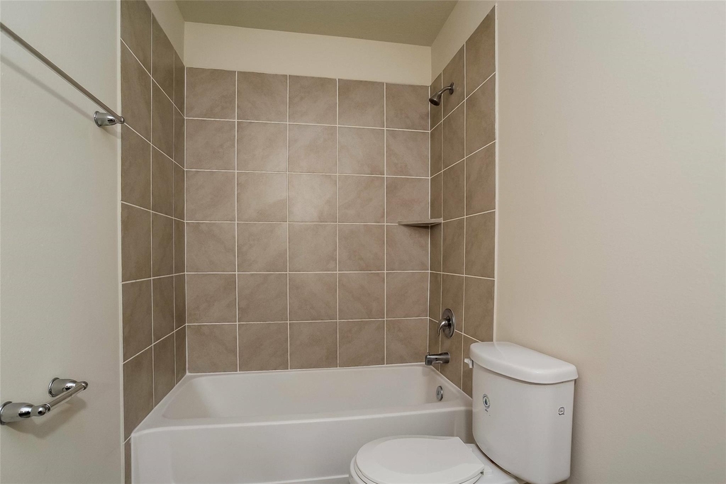 10118 Piave Drive - Photo 9