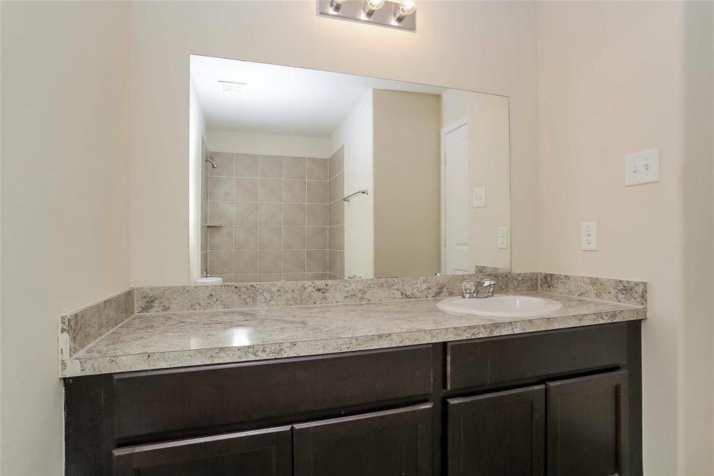 10118 Piave Drive - Photo 8