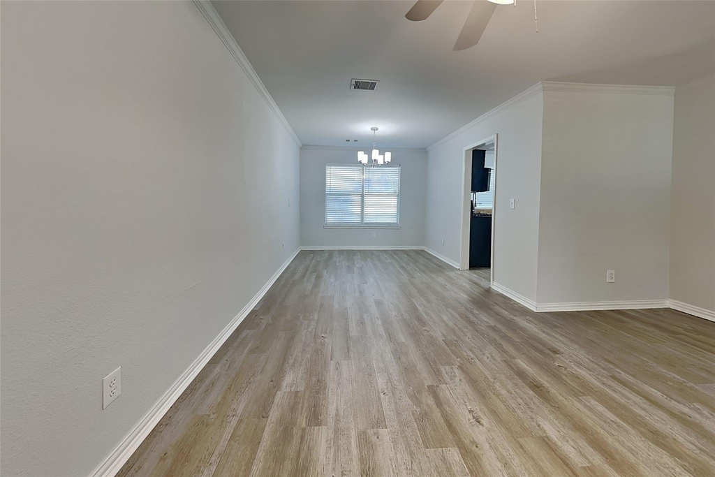 4012 Cedarwood Drive - Photo 3