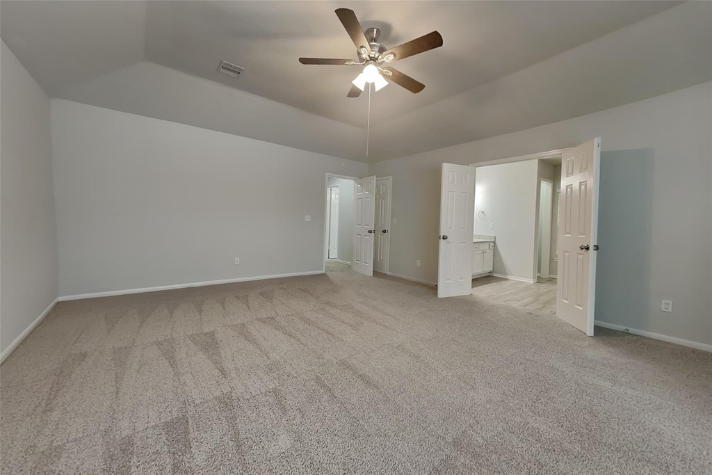 4012 Cedarwood Drive - Photo 6