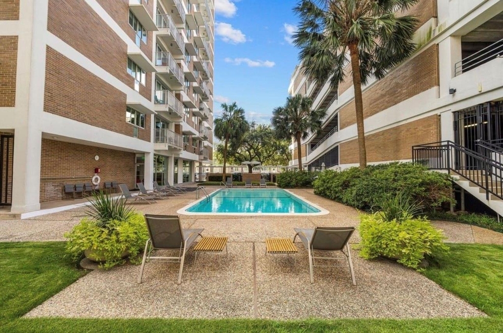 3600 Montrose Boulevard - Photo 12