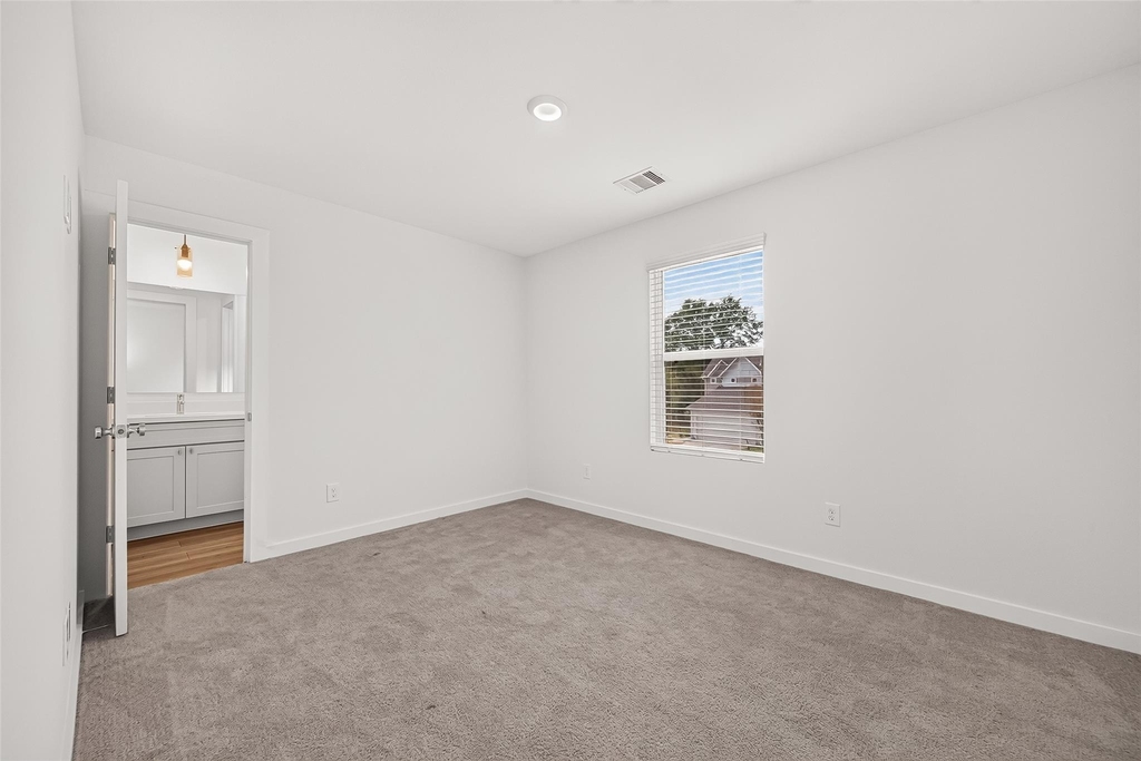 2714 Discovery Trails Court - Photo 22