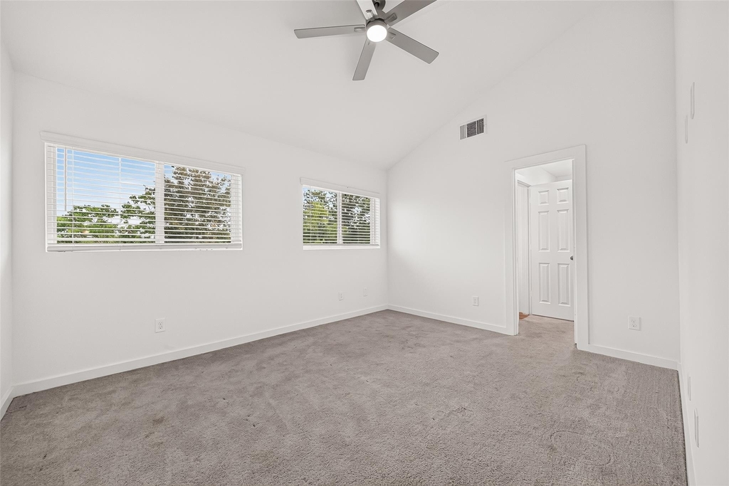 2714 Discovery Trails Court - Photo 30
