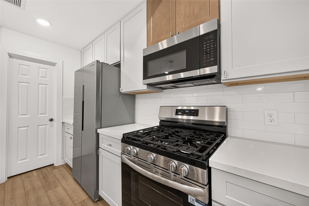 2714 Discovery Trails Court - Photo 13