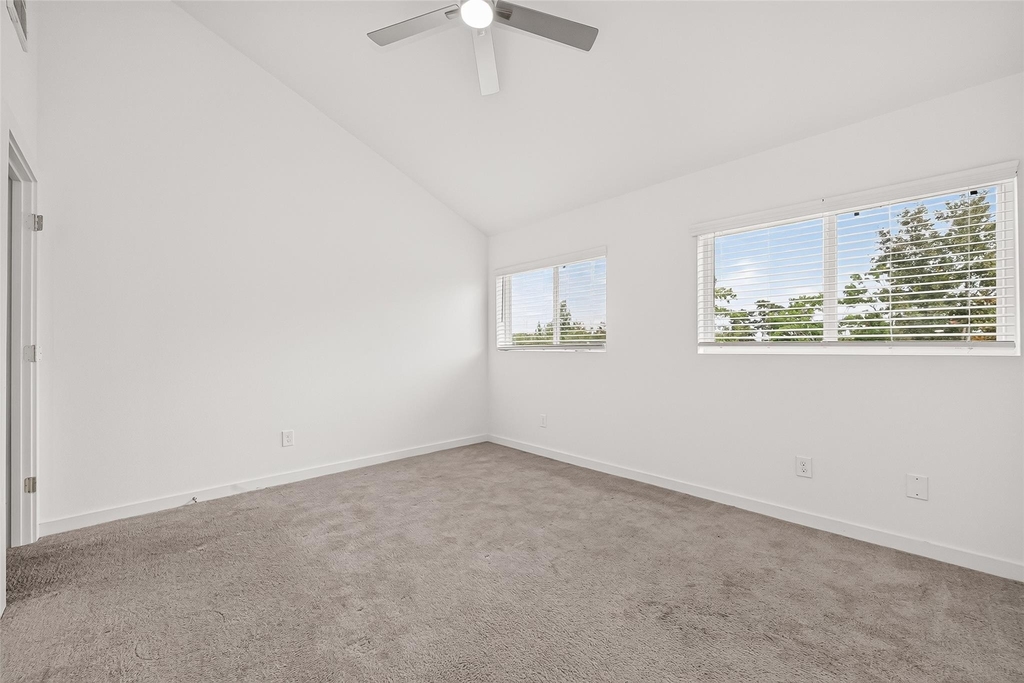 2714 Discovery Trails Court - Photo 33