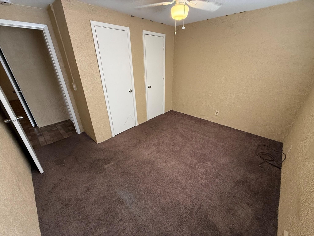 3417 Avenue O - Photo 12