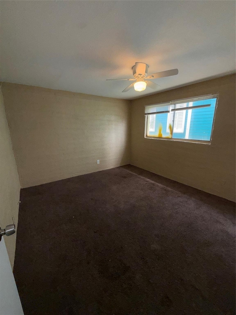 3417 Avenue O - Photo 21