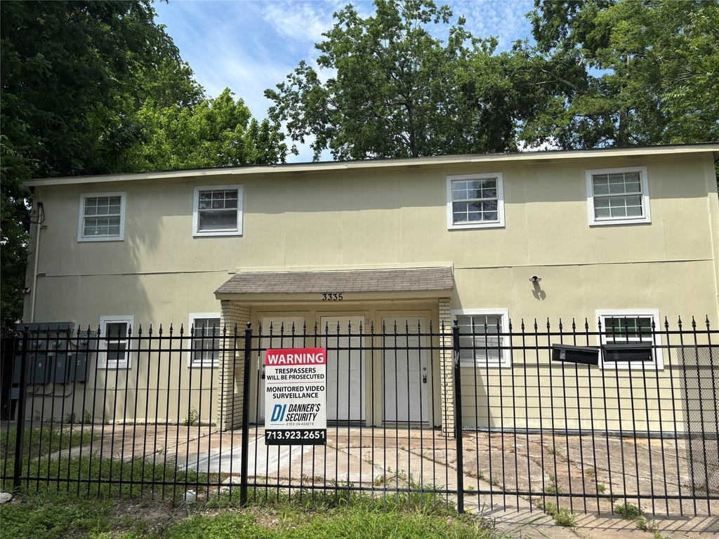 3335 Tuam - Photo 1