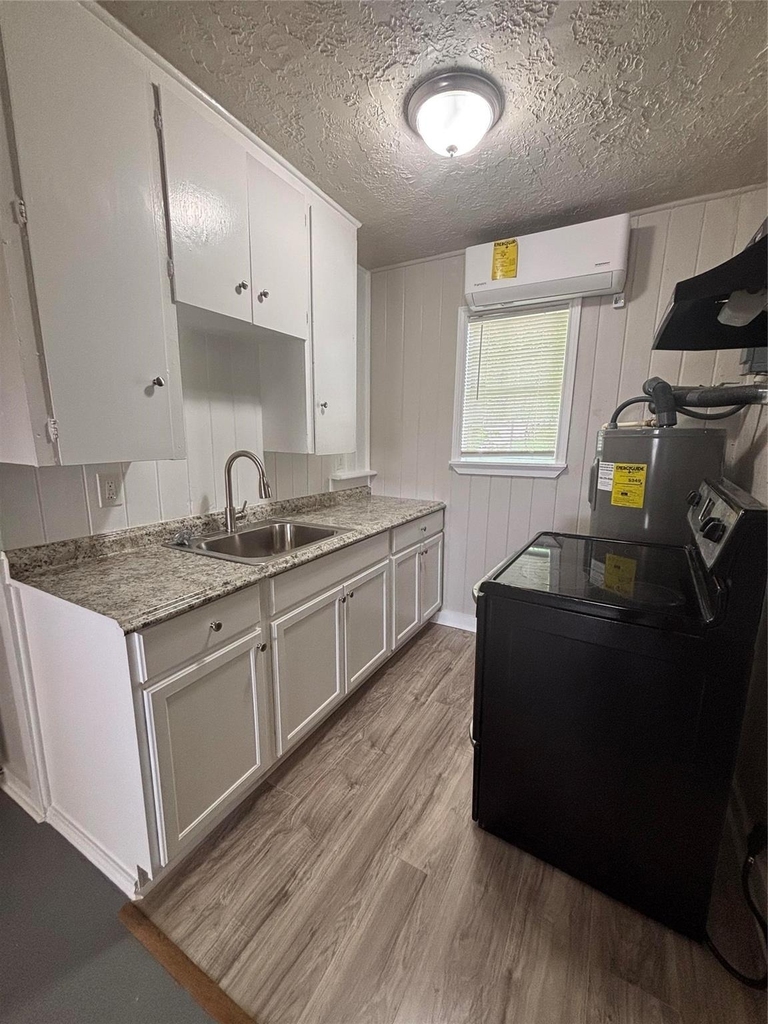 3335 Tuam - Photo 4