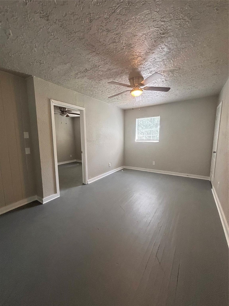 3335 Tuam - Photo 3