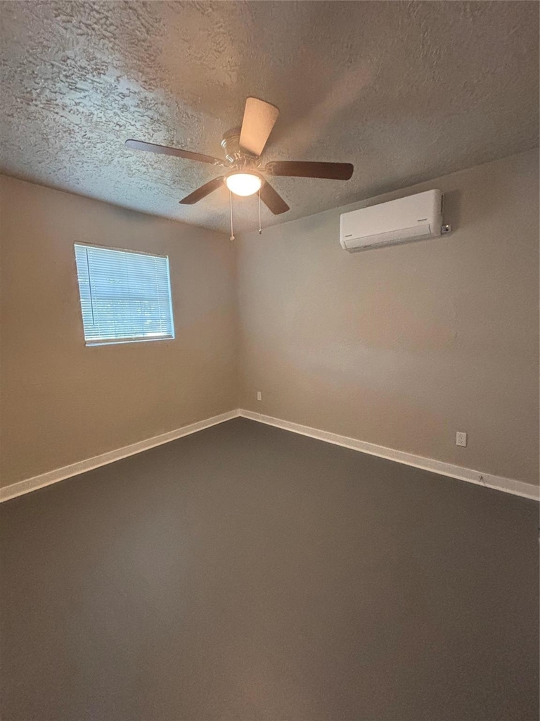 3335 Tuam - Photo 5