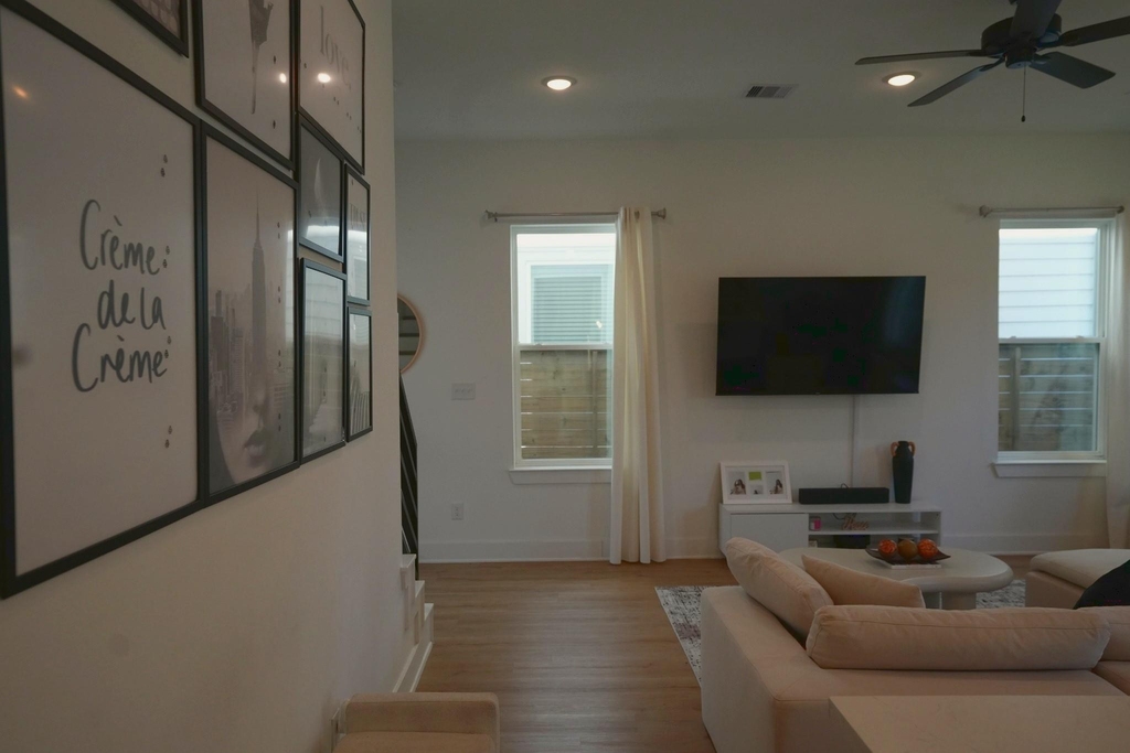 7006 Emma Lou Street - Photo 4