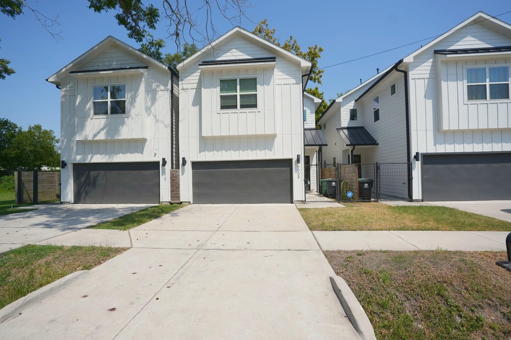 7006 Emma Lou Street - Photo 0
