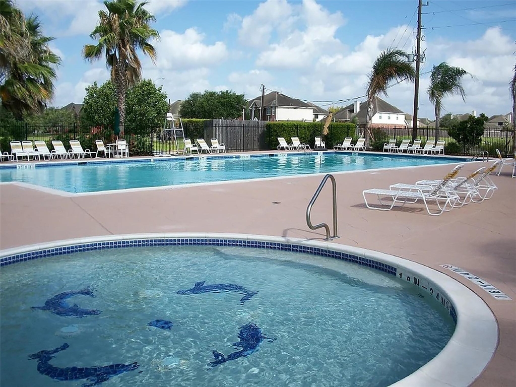 9406 Sunlake Drive - Photo 36