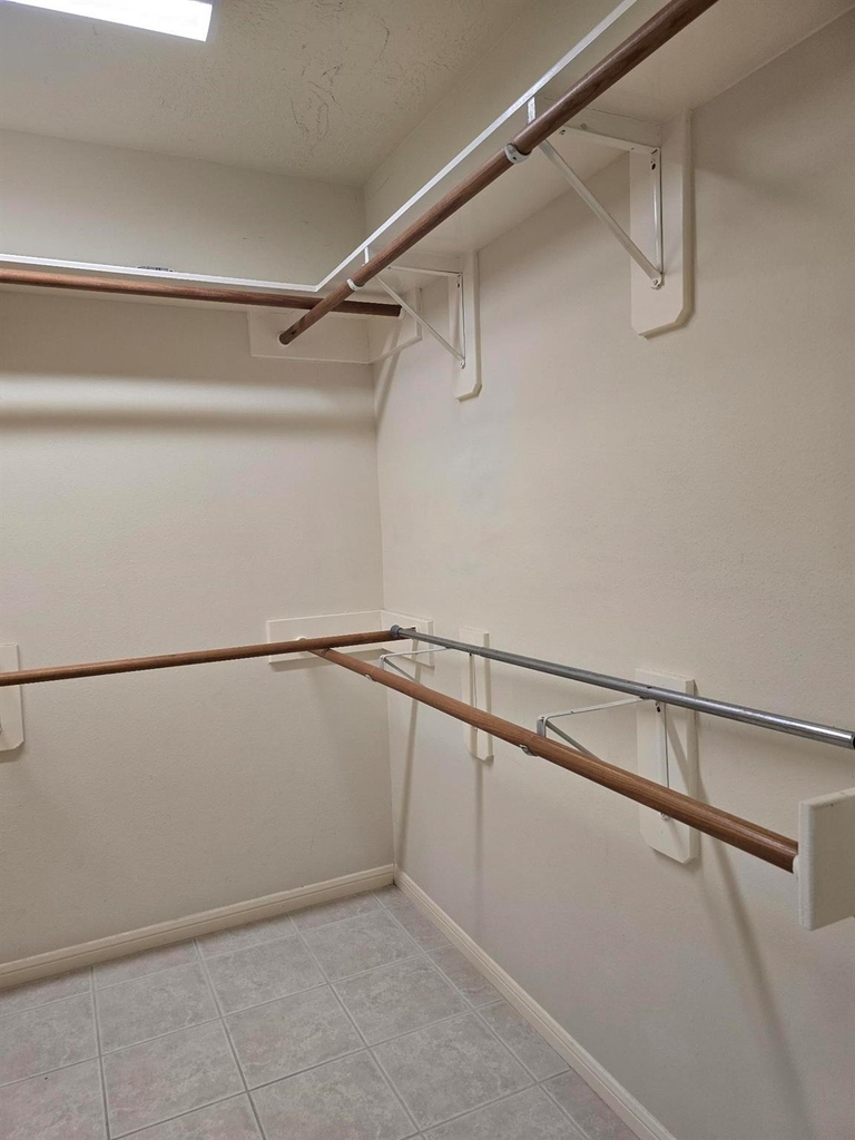 9406 Sunlake Drive - Photo 21