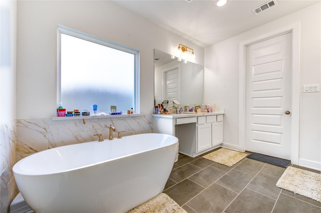 10514 Skyward Estate Trail - Photo 32