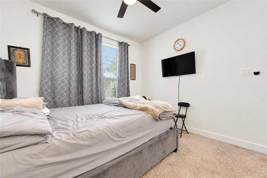 10514 Skyward Estate Trail - Photo 8