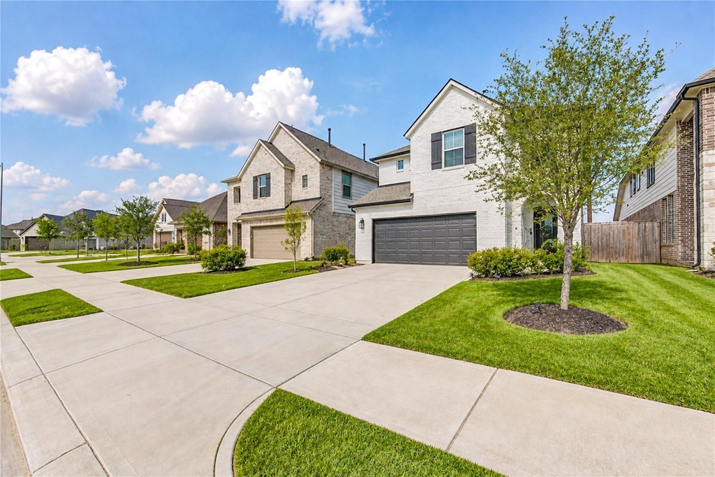 10514 Skyward Estate Trail - Photo 47